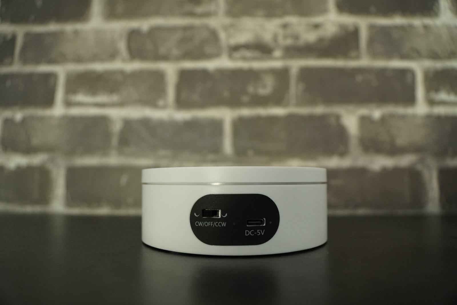 EVORETRO 360 Degrees Automatic Rotating Display